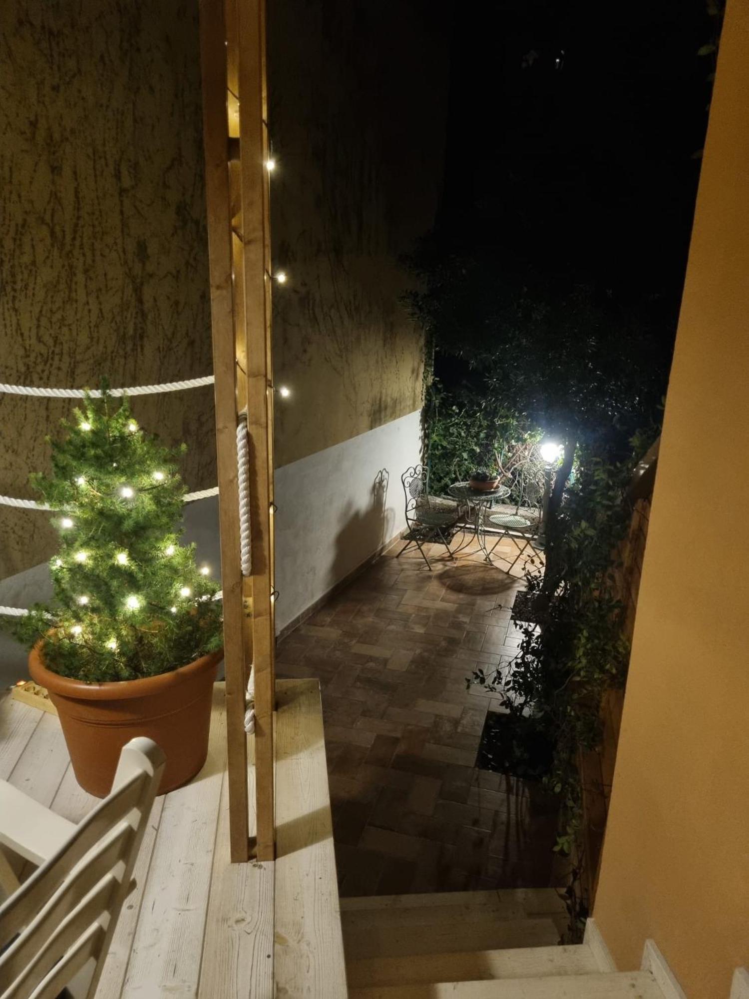 Cavana Cosy Apartment With Garden Near The Sea Trieste Exterior foto